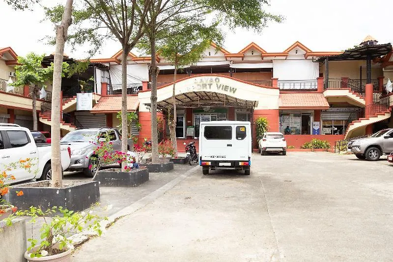 Oyo 150 Davao Airport View Hotel